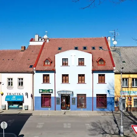 Pansky Dum 3* Kostelec nad Orlici