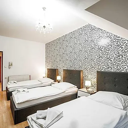 Pansky Dum 3*