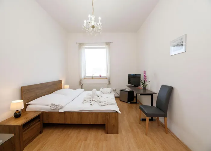 Pansky Dum 3* Kostelec nad Orlicí